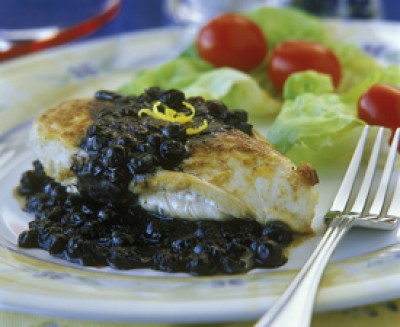 Chicken Breasts with Blueberry Sauce