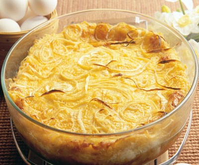 Spanish Onion & Cheddar Strata