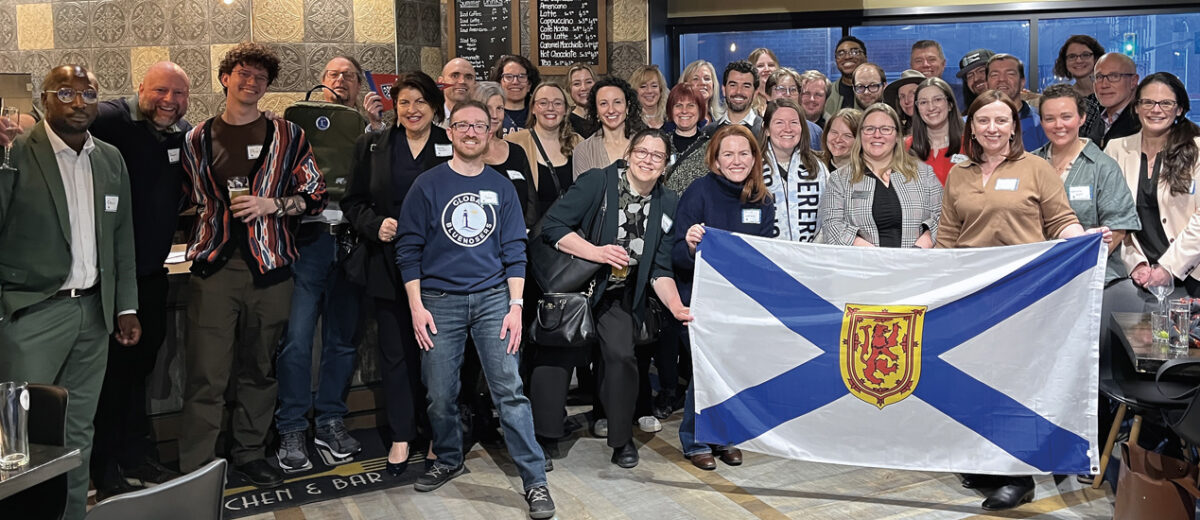 Canadians without borders