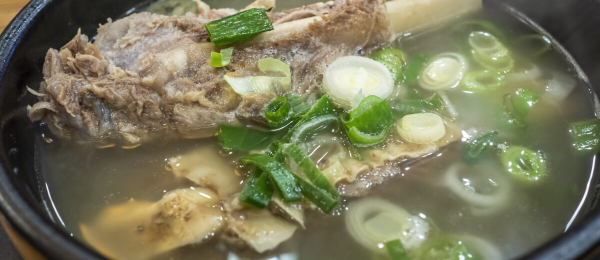 Gamjatang (Korean Spicy Pork Bone Soup)