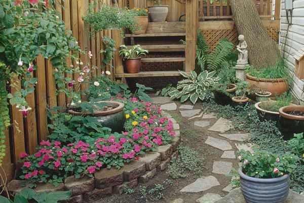 Small Spaces Make Great Gardens