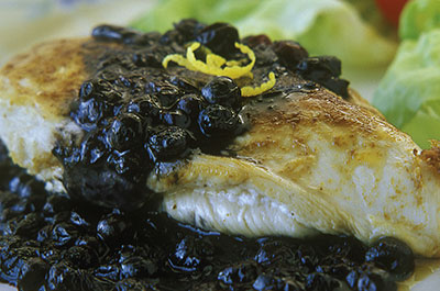 Chicken with Blueberry Sauce