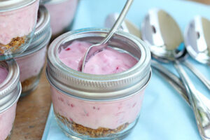 No Bake Easy-to-Take Raspberry Cheesecake